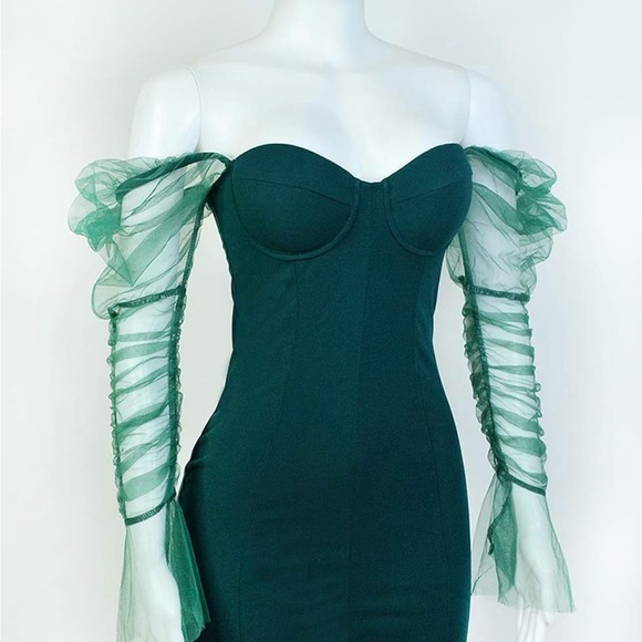 L’VOW SEXY MESH BODYCON DRESS. Size XL - Picture 3 of 8